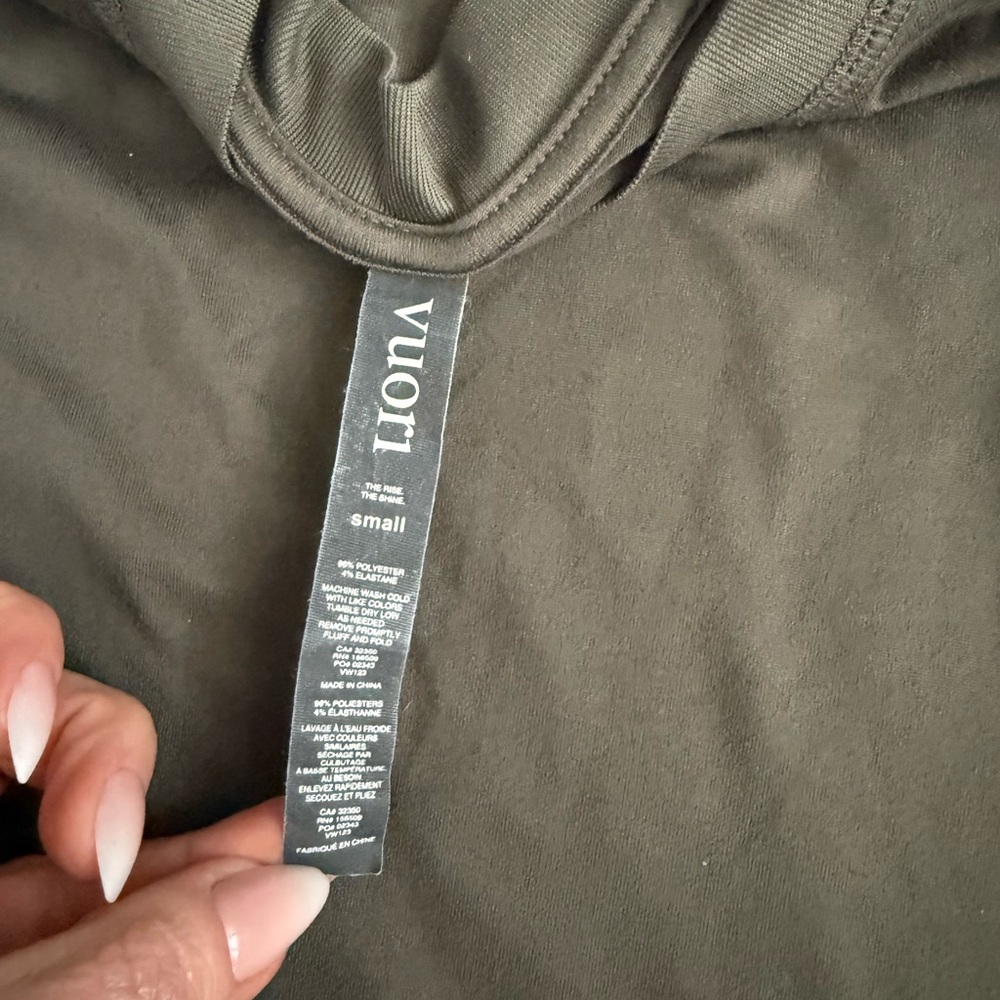Vuori energy Olive Green Tank Top - Picture 3 of 3